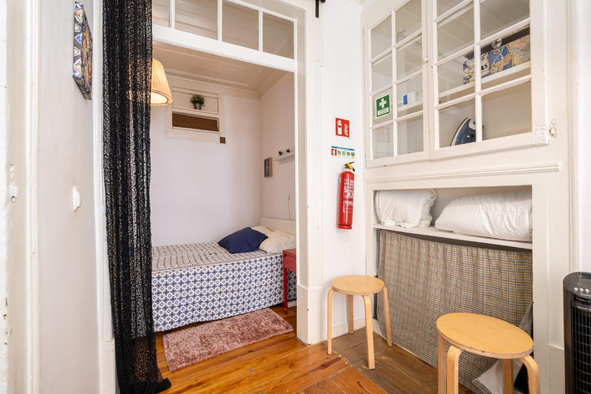 Crooked House Alfama Apartment Lisbon Exterior photo