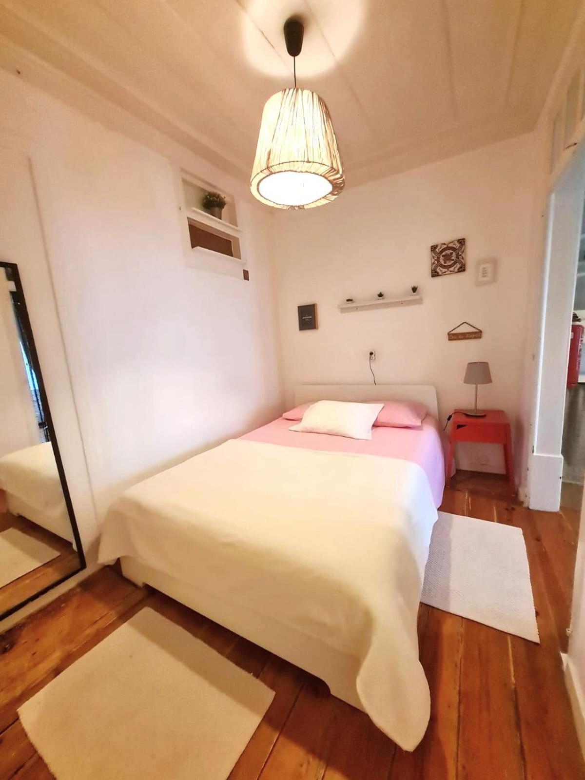 Crooked House Alfama Apartment Lisbon Exterior photo